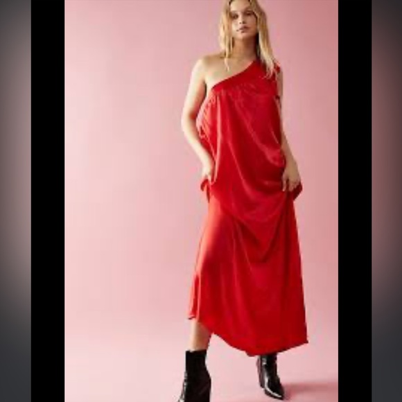 Free People Dresses & Skirts - Free People Beautiful One Shoulder Special Edition SOA Maxi Dress